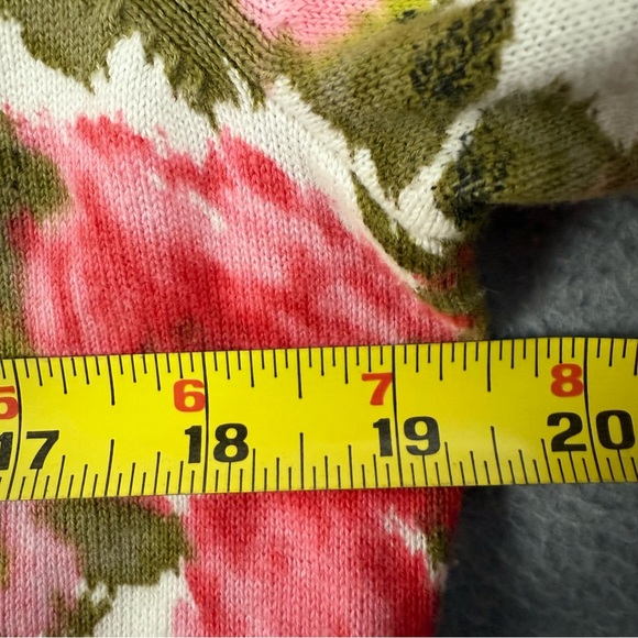 Talbots M Cardigan Sweater Watercolor Floral Roses 100% Cotton 3/4 Sleeve - Picture 7 of 9